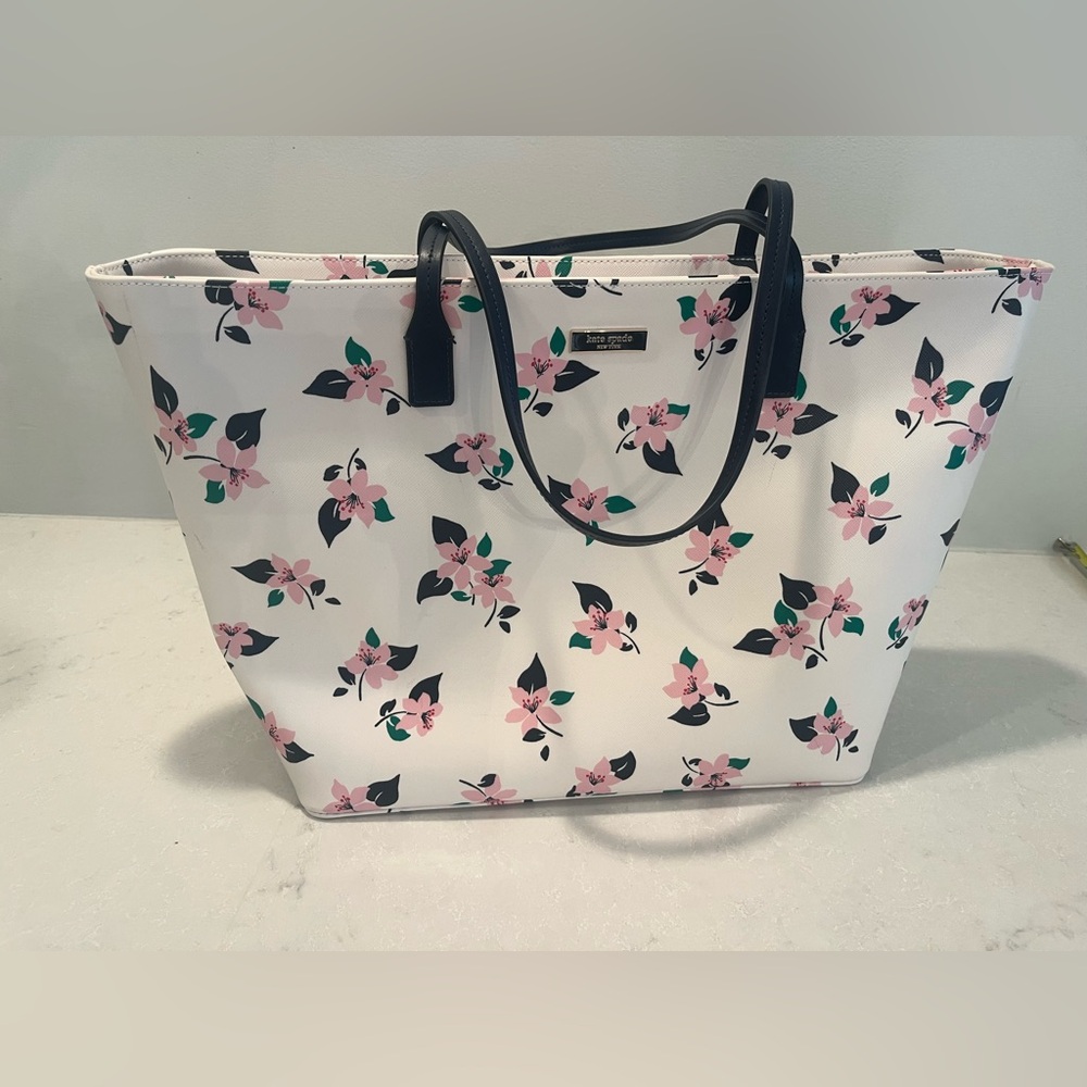 Kate Spade Pink and Navy Floral Handbag